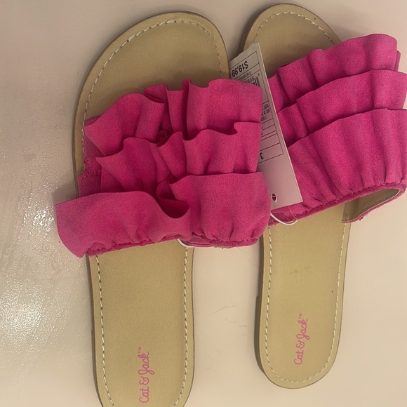 Cute Fuchsia Pink ruffled slides - Picture 2 of 2
